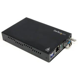 Startech Multimode (MM) LC Fiber Media Converter for 1Gbe Network - 550m Range - Gigabit Ethernet - 850nm - with SFP Transceiver (ET91000LC2) - Fibre media converter - 1GbE - 1000Base-LX, 1000Base-SX, 1000Base-T - RJ-45 / LC multi-mode - up to 550 m - 850 nm - for P/N: ETCHS2U, SVA12M2NEUA, SVA12M5NA