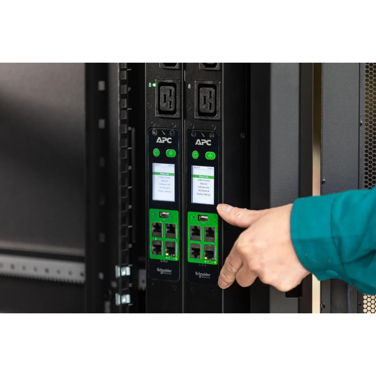 APC EasyPDU EPDU2232M - Power distribution unit (rack-mountable) - metered - AC 400 V - 22 kW - 22080 VA - 3-phase - Ethernet 10/100/1000, serial, USB - input: IEC 60309 3P+N+E - output connectors: 24 (18 x IEC 60320 C13, 6 x IEC 60320 C19) - 0U - 2 m cord - black