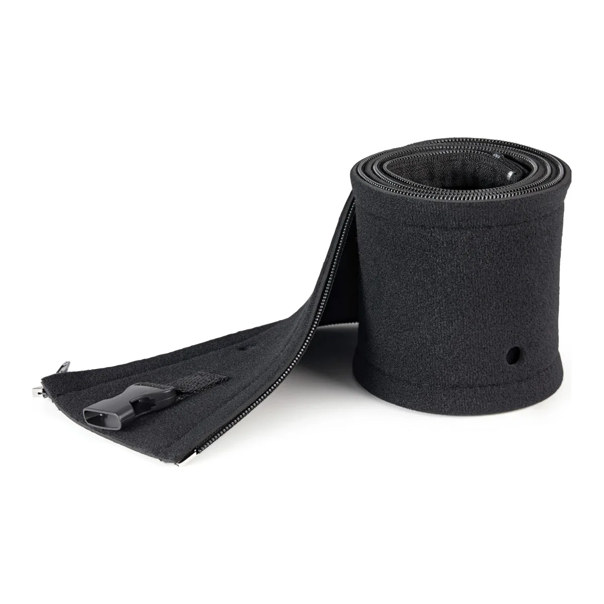 Startech 40" (1m) Neoprene Cable Management Sleeve with Zipper & Buckle, 1.2" (3cm) Diameter, Computer/PC Power/Network/AV Cord Cover/Manager, Flexible Cable Organizer Wrap, Black - Cable Manager Sleeve (WKSTNCMZP) - Cable management sleeve - black - 1 m