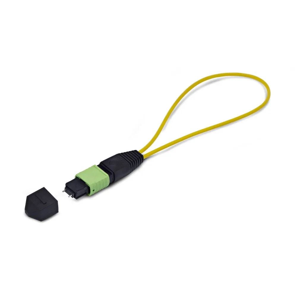 Startech - Loopback adapter - TAA Compliant - MPO-12 single-mode (M) - fibre optic - 9 / 125 micron - OS1/OS2 - black and green
