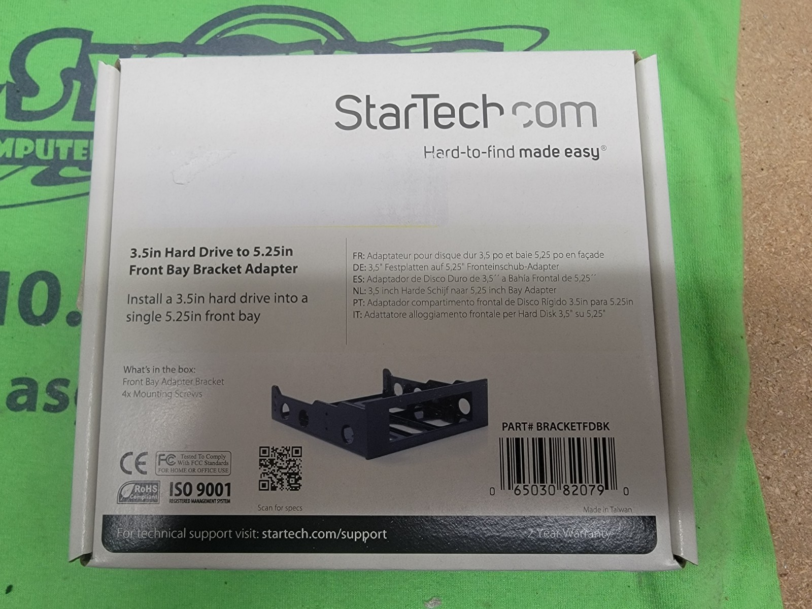 Startech 3.5" to 5.25" Front Bay Adapter - Mount 3.5" HDD in 5.25" Bay - Hard Drive Mounting Bracket w/ Mounting Screws (BRACKETFDBK) - Storage bay adapter - black - for P/N: 25SATSAS35HD, 35FCREADBU3, 35SAT225S3R, HSB225S3R, S251BU31REM, SATBP125VP